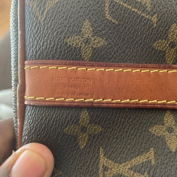 SOLD !!!  
Louis Vuitton Speedy Bandoulière handbag in Monogram canvas. - Picture 6 of 10